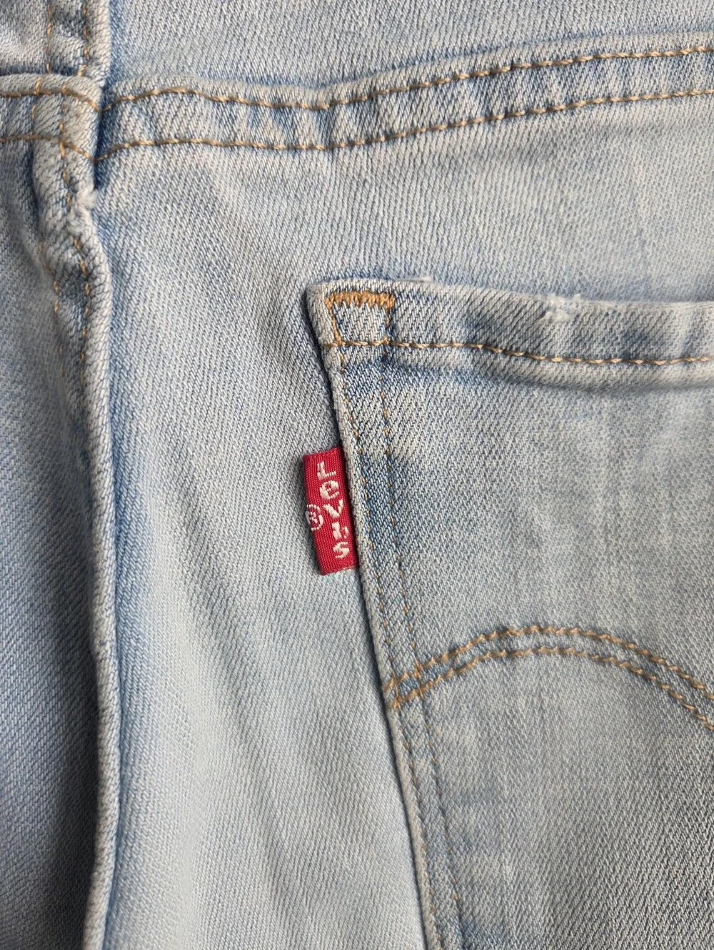 Levi’s Light Wash High Rise Slim Straight Jeans